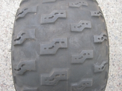 20x10 R9 Dunlop KT335 AT, použitý pár