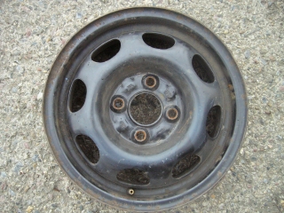 plechový disk Volkswagen 13