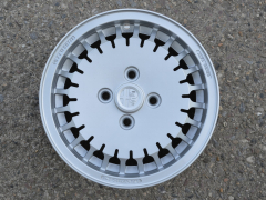 alu kola Alfa Romeo 13