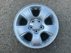 alu kola Mazda 16