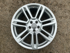 alu kola Audi 20