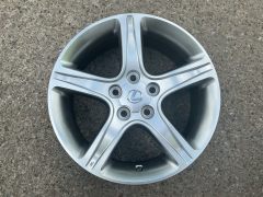 alu kola Lexus 17